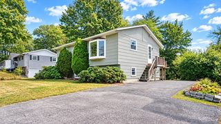 156 Greenwood Lane, Portland, ME 04103