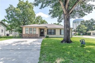 1510 Burt St, Bryan, TX 77802