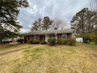 3900 W  End Dr, Henrico, VA 23294