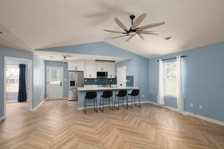1056 Winding Oak Trl, Lexington, KY 40511