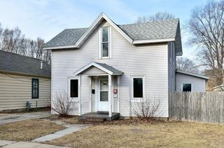 559 Olmstead St, Winona, MN 55987