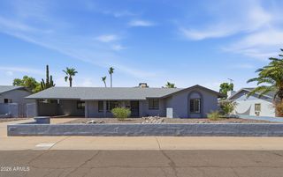3048 E SIERRA Street, Phoenix, AZ 85028
