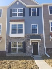 4430 Wild Orchid Ln, Enola, PA 17025