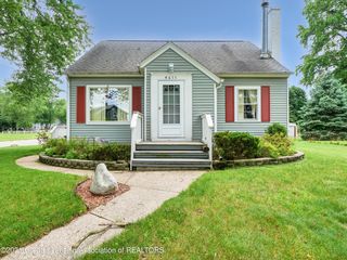 4611 Krental St, Holt, MI 48842