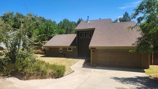 40485 Goldside Dr, Oakhurst, CA 93644
