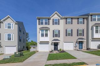 2148 Elm Tree Ct, Charlottesville, VA 22911