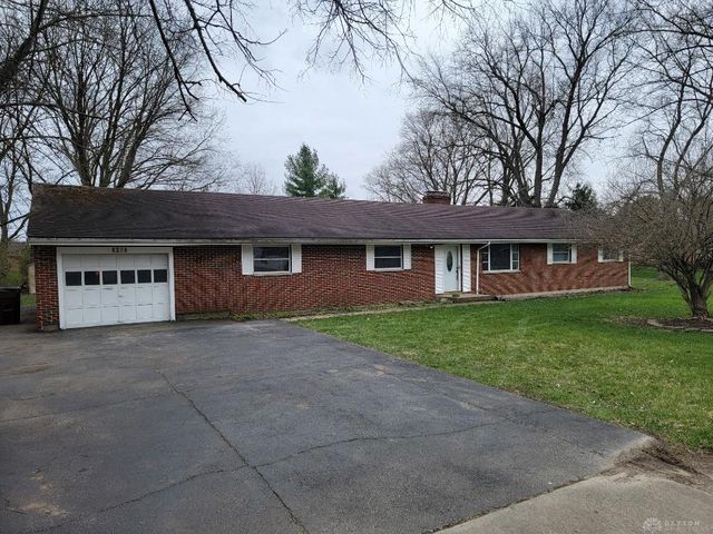 4294 Wenger Rd, Clayton, OH 45315