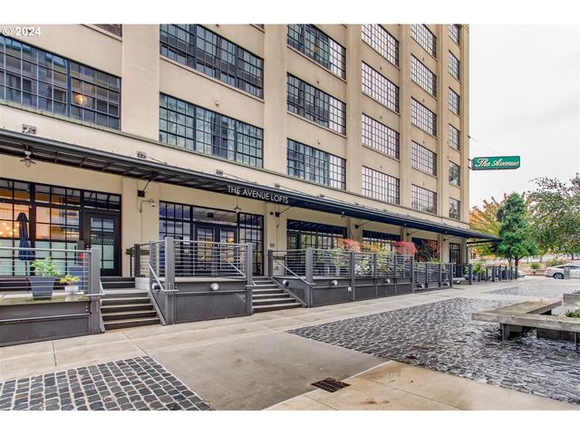 1400 NW Irving St #101, Portland, OR 97209