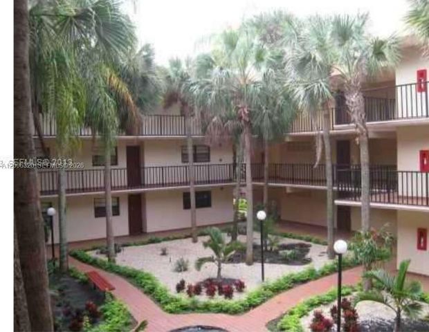 10625 SW 112th Ave #3, Miami, FL 33176