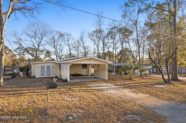 834 Live Oak Drive, Sunset Beach, NC 28468