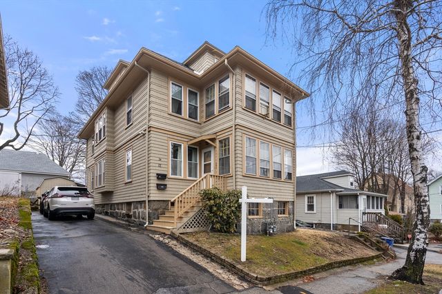 22-24 Berry St, Quincy, MA 02169