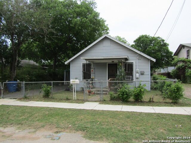 217 LANCASTER, San Antonio, TX 78214