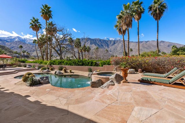 3670 Andreas Hills Dr, Palm Springs, CA 92264