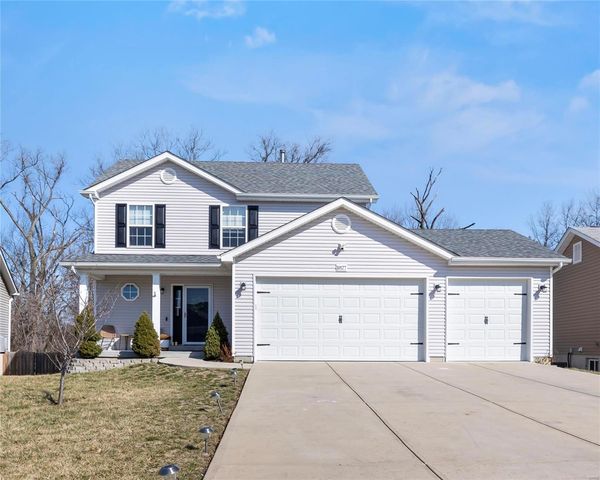 1827 Waters Edge Way, Pevely, MO 63070
