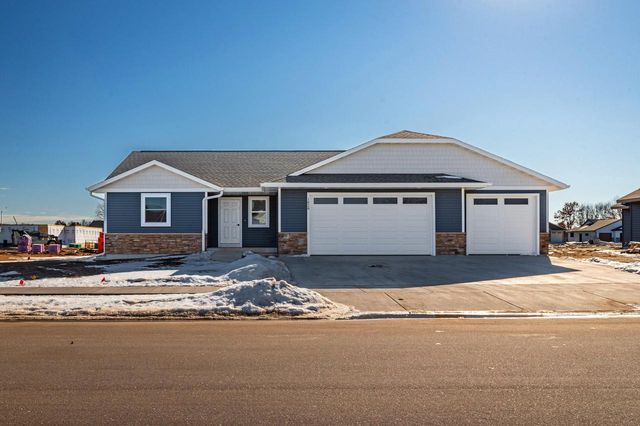 1828 Arches DRIVE, Holmen, WI 54636