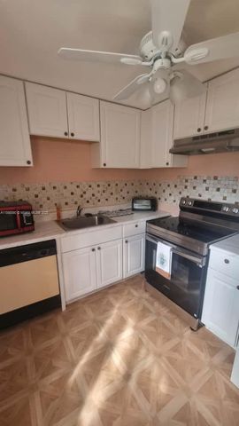 176 Piedmont Way #D, Delray Beach, FL 33484