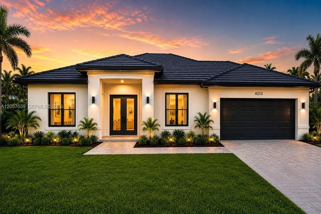 52 Yvonne Ave S, Lehigh Acres, FL 33976
