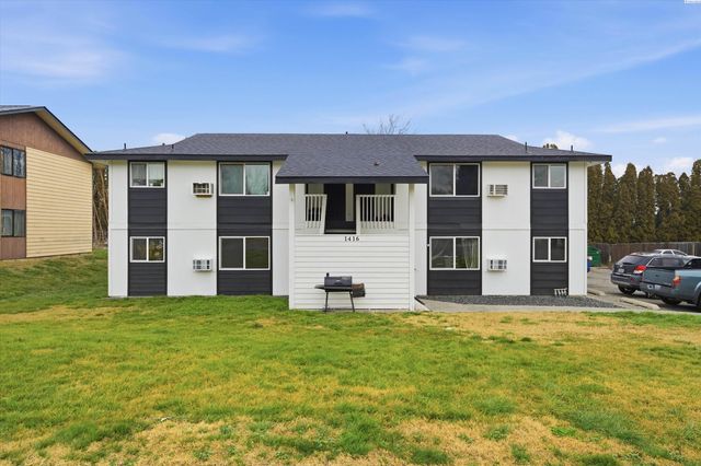 1416 W  14th Ave, Kennewick, WA 99337