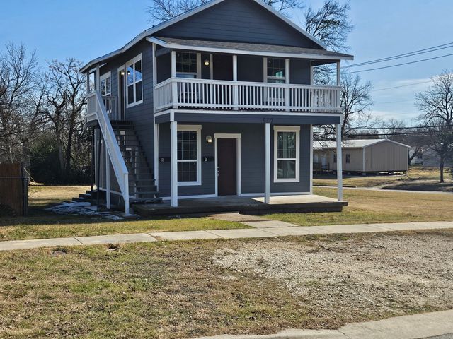 917 S  4th St #B, Temple, TX 76504