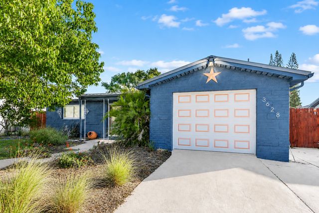 3628 Holiday Lake Dr, Holiday, FL 34691