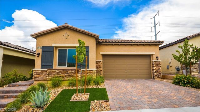 8162 Desert Madera St, Las Vegas, NV 89166