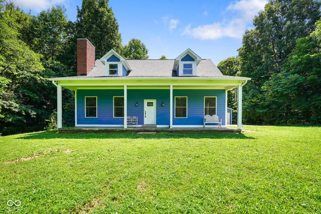 6723 Red Day Rd, Martinsville, IN 46151