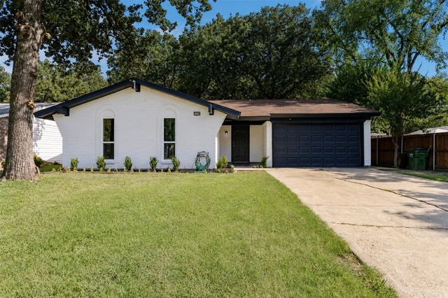 11412 Small Dr, Balch Springs, TX 75180