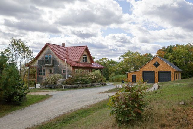 54 Wahl Road, Kingfield, ME 04947