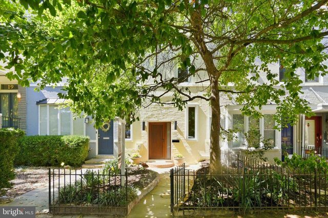 15 15th St SE, Washington, DC 20003
