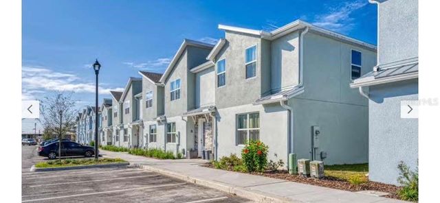 8001 Formosa Valley Pl, Kissimmee, FL 34747