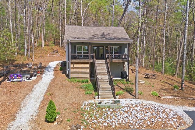 116 Wren Rd, Mountain Rest, SC 29664