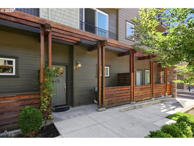 12023 SE High Creek Rd #E, Happy Valley, OR 97086