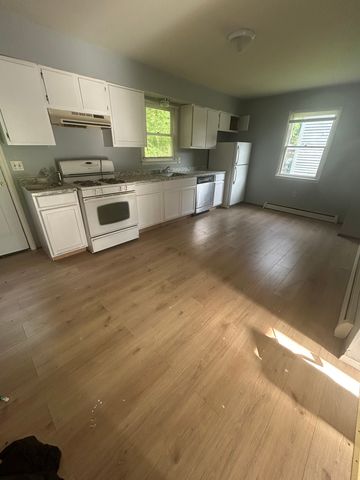 401-413 Wahconah St #401B, Pittsfield, MA 01201