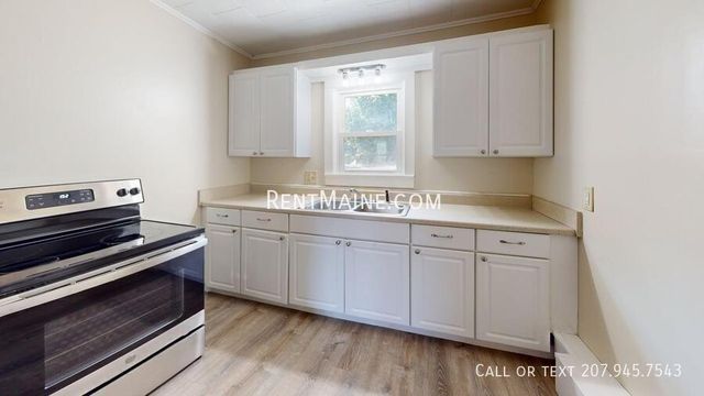 114 Riverside Dr #2, Augusta, ME 04330