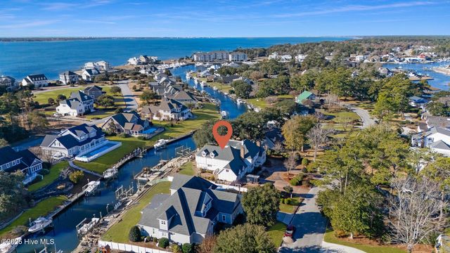 5207 Webb Court, Morehead City, NC 28557