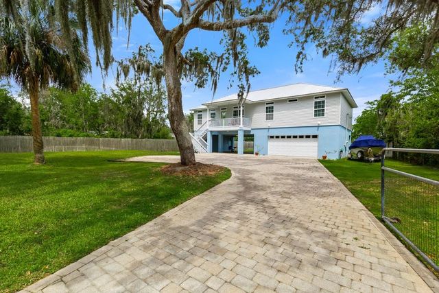 94202 Christopher Ln, Fernandina Beach, FL 32034