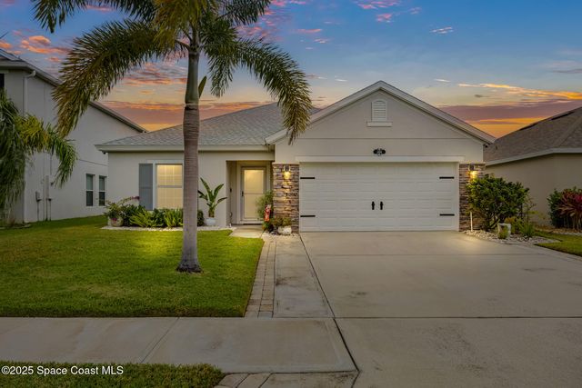 1496 Litchfield Dr, West Melbourne, FL 32904