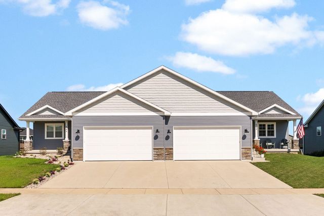 642 Locust Ln, Evansville, WI 53536