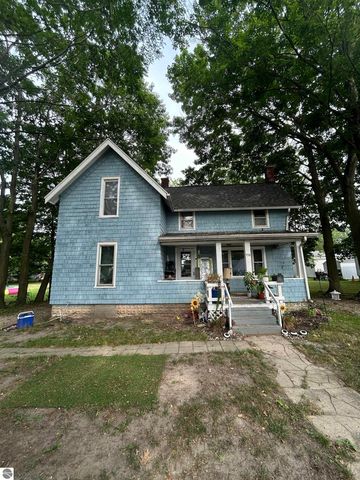 110 N  Grover Ave, Alma, MI 48801