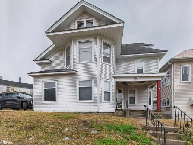 328 N  Washington St, Ottumwa, IA 52501