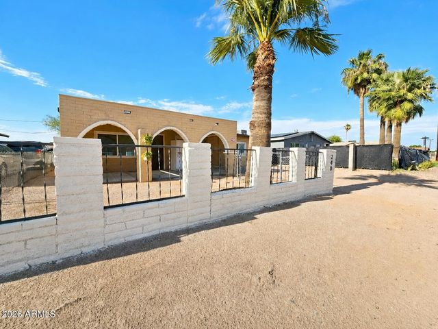 240 E BEECH Avenue, Casa Grande, AZ 85122