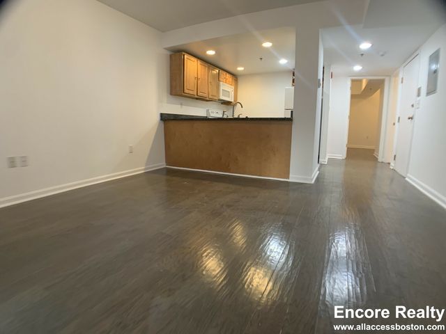 36 Queensberry St   #B, Boston, MA 02215