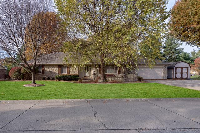 8822 Rocky Ridge Rd, Indianapolis, IN 46217