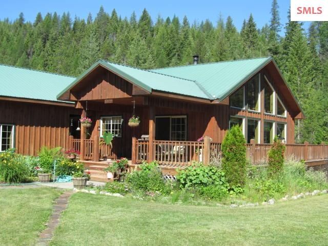 684 Dove Rd, Bonners Ferry, ID 83805