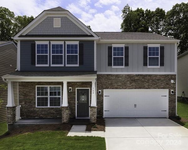 3837 Rosewood Dr, Mount Holly, NC 28120