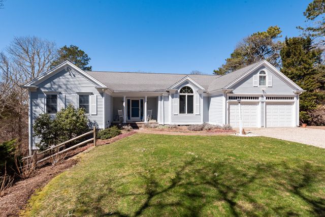 232 Griffiths Pond Road, Brewster, MA 02631