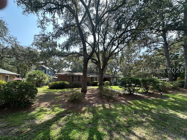 32 Oleander Street, Hilton Head Island, SC 29928