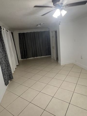 15340 NW 28th Pl #15340, Opa Locka, FL 33054