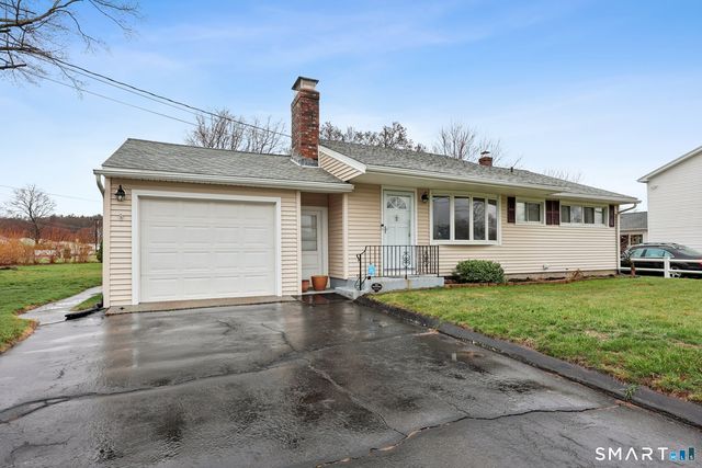 115 College Avenue, Southington, CT 06489