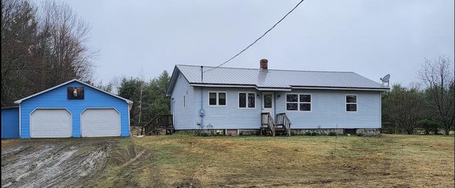 863 State Highway, Guilford, ME 04443